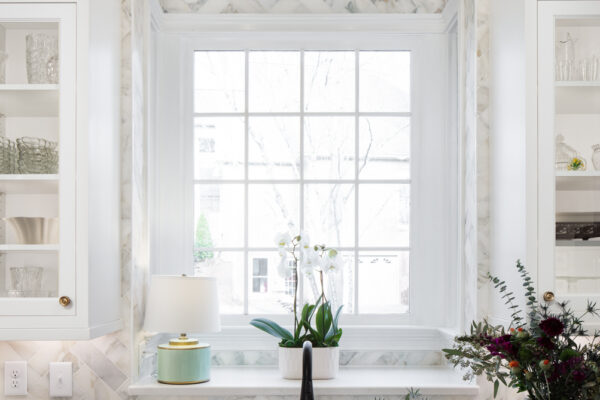 Kitchen and half bath remodel in Birmingham Alabama by L&M Design. Photographed by architectural and interiors photographer Tommy Daspit.
